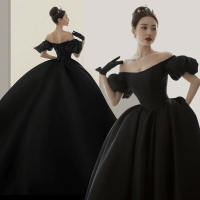 影樓主題服裝法式復古婚紗拖尾攝影寫真赫本黑緞面一字肩拍照禮服