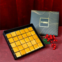 Hampers Lapis Legit Bites isi 30 Premium Box  | Jo n Natan's Cake