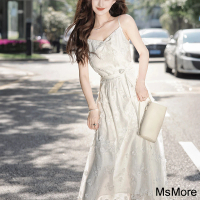 【MsMore】白月光吊帶連身裙立體繡花亢皺精緻可調節帶長洋裝#121842(白)