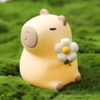 【可愛療癒】卡皮巴拉花朵拍拍燈(荷花 雛菊 水豚君 矽膠燈 床頭燈 氛圍燈 臥室 辦公室 交換禮物 小夜燈)