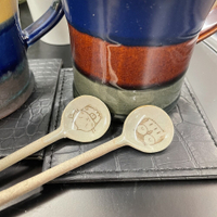 日本製 陶瓷湯匙 福貓/貓頭鷹 咖啡匙 甜點匙 茶勺 攪拌勺 攪拌棒 攪拌匙 陶器 餐具 湯匙 日本現貨
