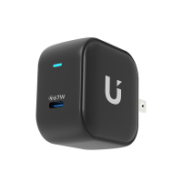 UKKO 67W GaN 氮化鎵急速充電器