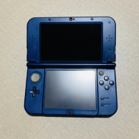 Nintendo's new 3DS XL Used handheld game console, naked 3D perspective, cross keyboard system console