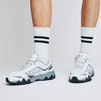 FILA OAKMONT TR v3 中性鋸齒設計老爹鞋-白/灰/黑 4-C124Z-102