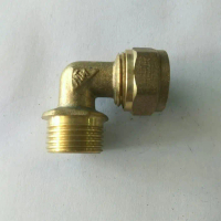 keni drat luar kuningan air panas 1/2 keni drat luar water heater 1/2