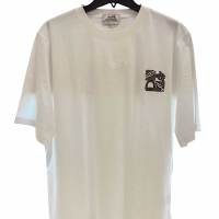 HERMES 限量款愛馬仕標誌性馬蹄豬鼻皮革LOGO上衣(經典白色)(xl)