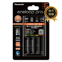 【Panasonic 國際牌】eneloop pro 黑鑽疾速智控充電器+3號2顆 BQ-CC55(電池充電組)