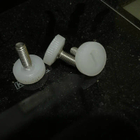 baut kepala plastik m6 putih dan hitam