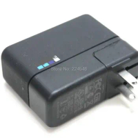Super charger International Dual-Port Charger USB-C/USB-A ORIGINAL for GoPro (HERO7 Black/HERO6 Black/HERO5 Black/HERO(2018)