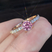 Fashionable zircon engagement ring for women, light luxury personalized platinum-plated diamond ring
