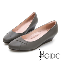GDC-真皮圓頭基本上班素色楔型跟鞋-灰色