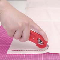 美工刀 日本 NT Cutter RO-1P 28MM虛線滾刀實線圓刀曲線輪刀裁