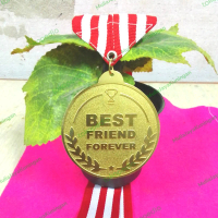 medali gold best friend forever