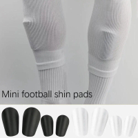 1Pair Mini Football Shin Pad Wear-resistant Shock Absorbing Protector Lightweight Leg I4N8