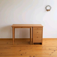 Meja Kerja Nakas Minimalis Kayu Mahoni Ukuran 120x60x75cm Dengan Desain Modern Dan Fungsional