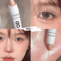 Bút kẻ mắt dạng thỏi chống nước, lì và nhũ, có hiệu ứng highlight; bút vẽ mắt kiểu “tròng ruồi” chốn
