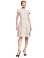 ชุดเดรสผู้หญิงแขน Cap กระโปรงพลีท