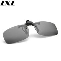 Men Easy Flip Up Clip on Photochromic Polarized Sunglasses for Fishing Night Driving Glasses Drive Goggles Spectacles Tool Grey