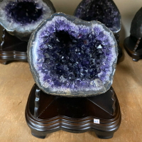 天然 烏拉圭🇺🇾5A財寶袋圓洞型 紫晶洞 紫水晶洞  🔮 靠山 天然聚寶甕 😘系列 3.4kg 編號:403