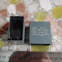 Perubahan Kapasitor Mesin Platinum, 700v20uf, Panjang 4cm, Tinggi 4.2cm, Lebar 2.2cm, Jarak Kaki 3.7