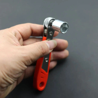 All-in-one mini ratchet socket wrench 6.35mm metric with 4 pieces. This is an all-in-one mini socket