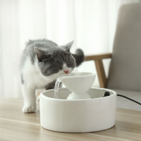 寵物飲水機 言飛 貓咪飲水器USB寵物用品飲水機環保無毒陶瓷喂水神器自動循環