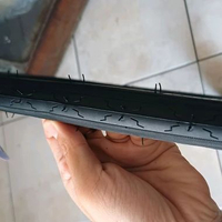 Ban luar 700 x 25 Kenda