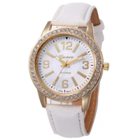 Wholesale Fashion Geneva Rhinestone Gold Case Watch Men's Casual Leather Watches Analog Quartz Casual Sport Wrist Watch