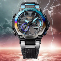 CASIO 卡西歐 MTG-B2000YST-1A G-SHOCK 追風者 彩虹錶圈 49.8mm 碳纖維強化樹脂 防刮藍寶石水晶 太陽能電波腕錶