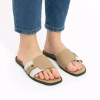 Sandal wanita Six Style model trbaru 2025 kekinian Cewek motif warna kulit coklat putih