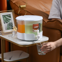 優樂悅~家用冷水壺塑料冰箱大容量帶水龍頭冷水壺 三合一可旋轉冷水桶手沖壺 茶壺