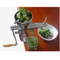 Mini style manual wheatgrass apple tomato lemon orange juicer juicing machine juice extractor wholesale