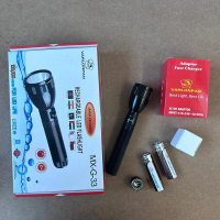 MX-G3 LED Flashlight Super Bright 400+ Lumens Water Resistant LED Light With 2 x 1800mah Rechargeabl