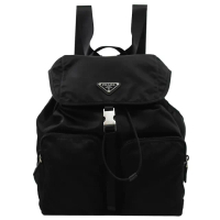 【PRADA 普拉達】復刻版新款經典三角LOGO尼龍翻蓋束口後背包(黑 大款)