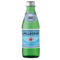 【S.Pellegrino 聖沛黎洛】天然氣泡礦泉水玻璃瓶裝250mlx24入/箱(進口氣泡水)
