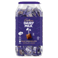 Exp: 07/03/2025 {beli pada risiko anda sendiri} Cadbury susu susu coklat Neap Jar (405g)