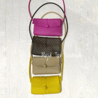 Tas Selempang Model Dompet Anyaman Jali wanita