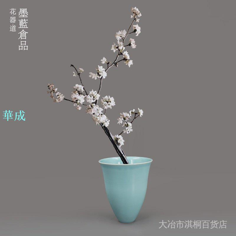 2021年春の 唐銅 古い薄端 花入 花器.池坊.華道.古流.古道具 