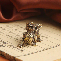 สัญลักษณ์มังกร Qilin และวินเทจ