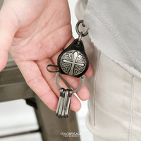 鑰匙圈 雕紋十字架圓牌皮革造型【NF95】可掛於包包/腰間