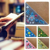 1PC Elegant Flowers Embroidery Bookmarks Felt Flower Corner Paper Clip Learning Stationery Students Gift School Office Supplies