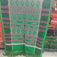 ULOS SADUM SIMATA PITU WARNA HIJAU GARIS PINK SIMATA.