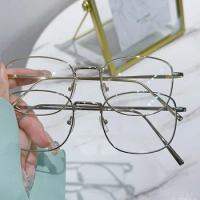 Fashion Photochromic Myopia Glasses Metal Eyeglass Frames Blue Light Blocking Glasses Finished Flat Color Change Myopia Glasses