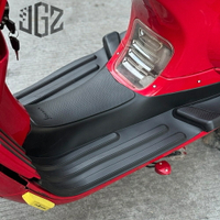 【金剛蛛】Vespa S125 Lx125 腳踏墊 機車改裝 橡膠 防滑 踏板墊 防刮墊 腳踏板墊