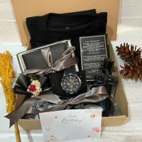 Hadiah Hampers box kotak paketan kado cowok spesial ulangtahun anniversary wisuda jam tangan dompet 