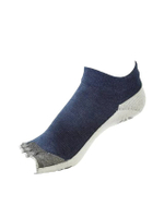 ถุงเท้ากีฬายูนิเซ็กส์ Open 5-toe รุ่น Hadashi Run Road สีเดนิม