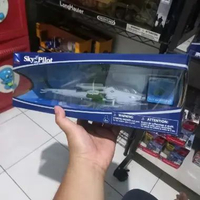 Sky Pilot Miniatur Pesawat Terbang Mainan Helicopter Cobra Perang Diecast Bahan Besi & Plastik Skala