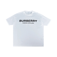 【BURBERRY 巴寶莉】BURBERRY HORSEFERRY 字母LOGO印花純棉寬鬆圓領短袖T恤(女款/白)