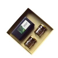 【台灣精華】龍銀禮盒(高山烏龍茶-阿里山之春*1盒 / 阿里山楓醣銀耳*2罐)