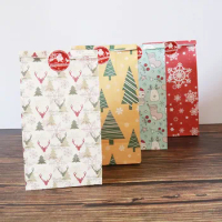 Merry Christmas Paper Gift Bag Snowman Tree Pattern Christmas Bag Gift 22*12*8.5cm Kraft Paper Bags with Sticker 24pcs